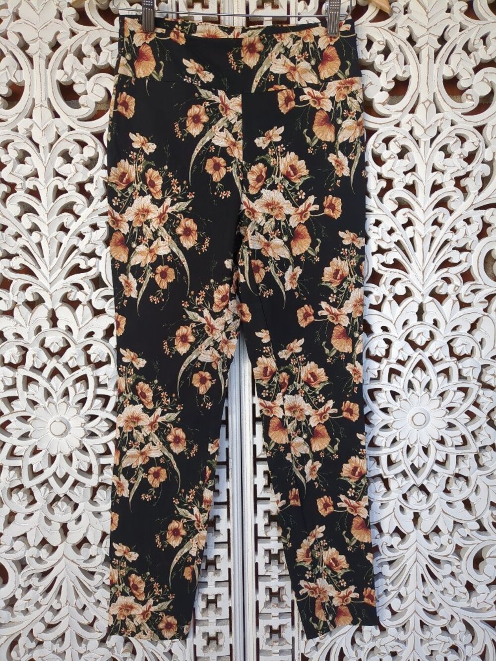 Black Stretch Pants Floral Design - Picture 1 of 8